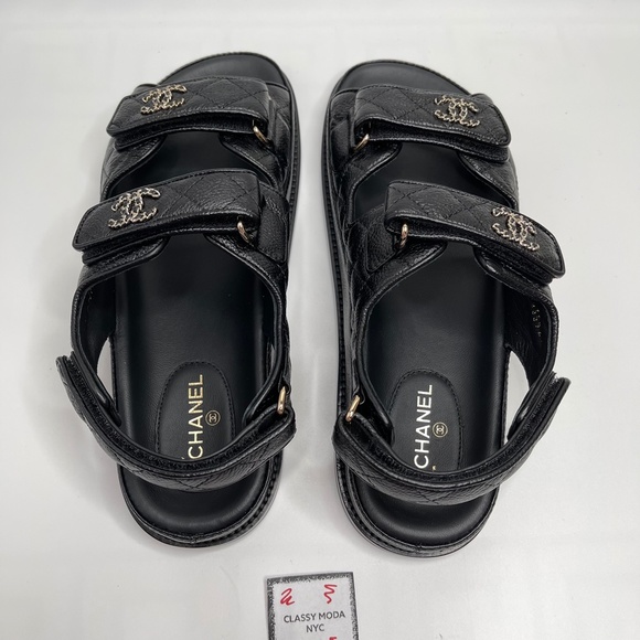 ❌❌ Chanel New 2022 Caviar Leather Quilted Chain CC Logo Slides Mules Dad Sandals - Picture 10 of 13